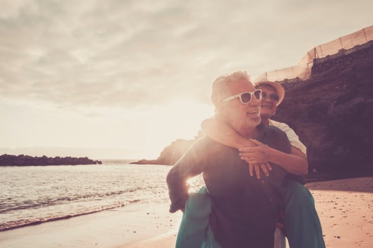 Couple-beach-piggyback